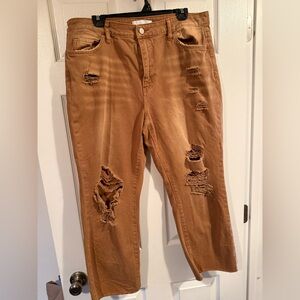 Distressed Brown High-Rise Jeans - Vervet